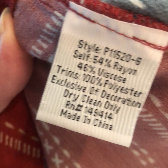 Johnny was top with embroidery. - Picture 8 of 8